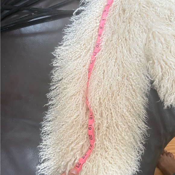 KOIR 100% pure Monogolian lamb Fur Coat ivory helsa revolve - Picture 15 of 15